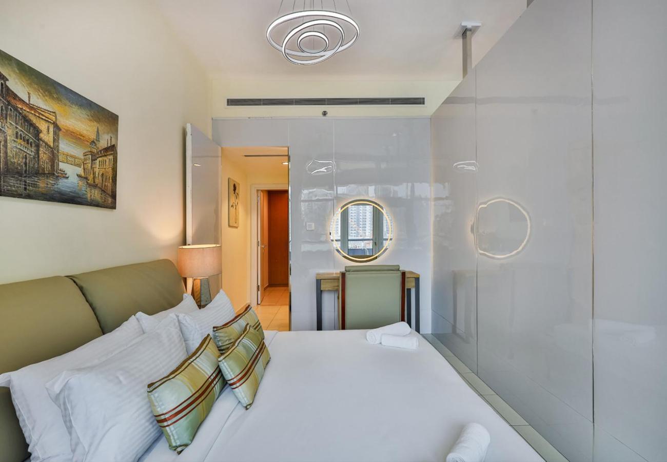 Bay Square 9, Business Bay - - Allsopp & Allsopp * Dubai